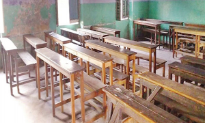 ওমিক্রন: শিক্ষাপ্রতিষ্ঠানের ছুটি ধাপে ধাপে বাড়াতে পারে